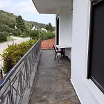 Petradaki Apartment *