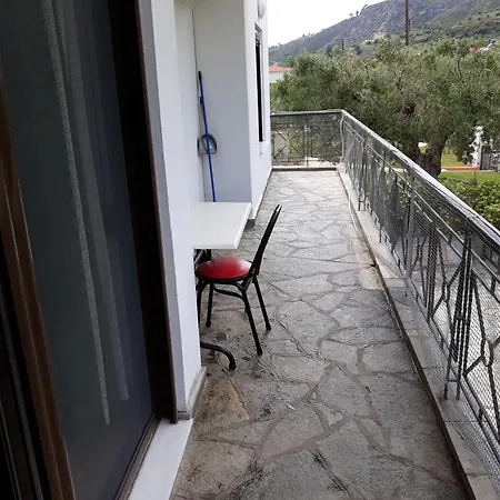 Petradaki Apartamento Mola Kalyva