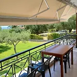 Διαμέρισμα Petradaki Μόλα Καλύβα