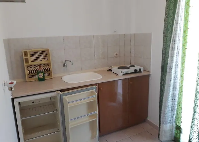Petradaki Mola Kalyva